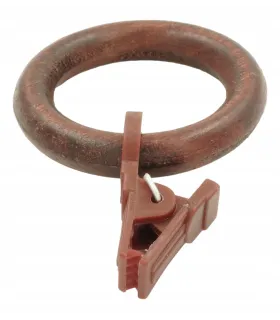 Drevené krúžky na záclonové tyče