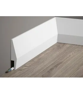 Podlahová lišta MD016 200x10x2.3 cm Mardom