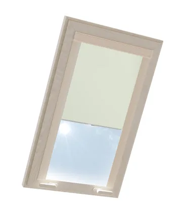 Roleta termoizolačna na strešné okno FAKRO v hliníkovej kazete Krémová